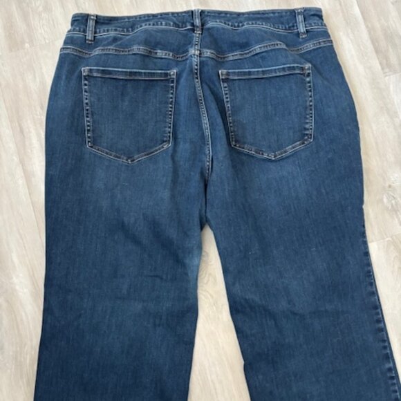 Lane Bryant Flex Magic Waistband Curvy Fit High Rise Bootcut size 24 - Picture 5 of 9